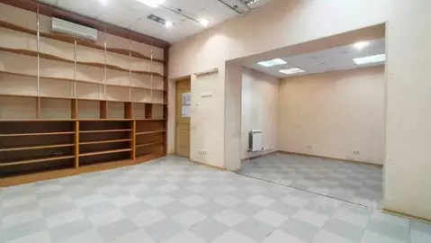 Помещение свободного назначения в Саратовская область, Вольск ул. ...