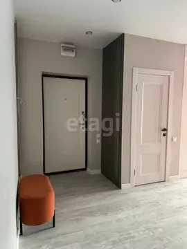 2-к кв. Тюменская область, Тюмень ул. Республики, 204к10 (70.3 м)