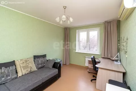 3-комнатная квартира: Тюмень, улица Газовиков, 8 (66 м)