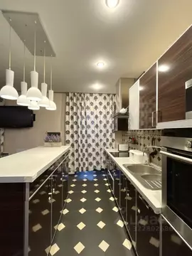 3-к кв. Омская область, Омск Почтовая ул., 6 (72.0 м)