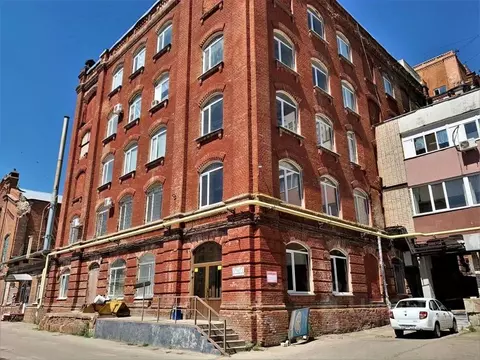 Помещение свободного назначения в Саратовская область, Саратов ул. ...