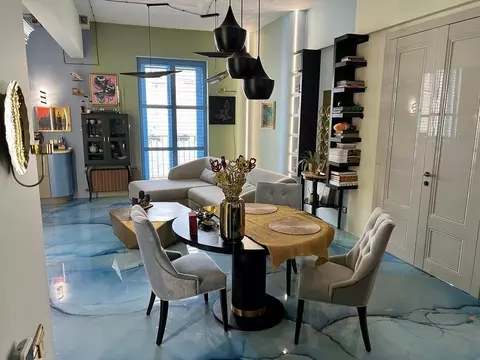 Продается 2-комнатная квартира