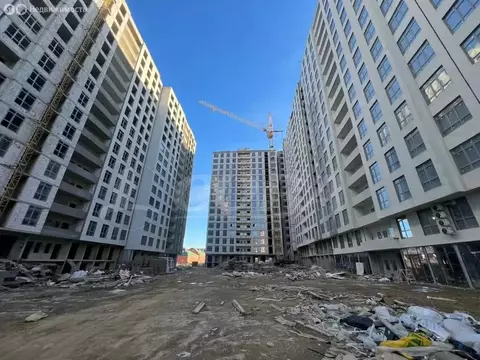 1-комнатная квартира: Махачкала, улица Перова, 13Б (50 м)