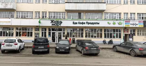 Торговая площадь в Свердловская область, Екатеринбург просп. ...