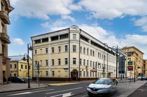 Офис в Москва Пятницкая ул., 55/25С4 (393 м)