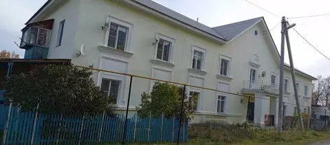 2-к кв. Свердловская область, Кировградский муниципальный округ, пос. ...