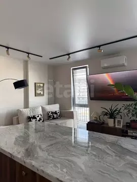 2-к кв. Тюменская область, Тюмень ул. Николая Глебова, 3 (64.0 м)