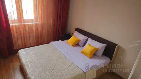 2-к кв. Тюменская область, Тюмень ул. Парада Победы, 11 (46.0 м)