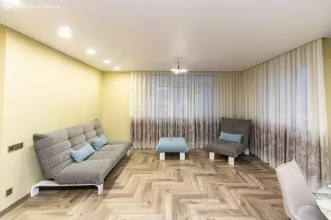 2-комнатная квартира: Тюмень, улица Республики, 204к3 (68.1 м)