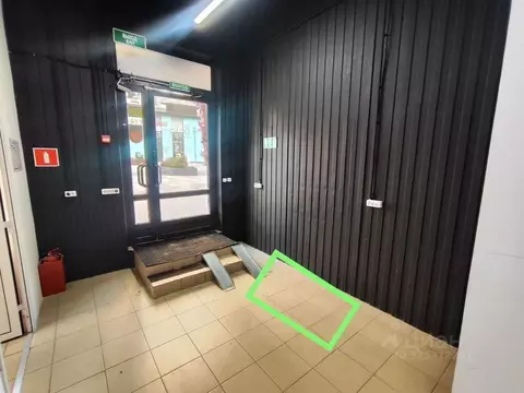 Помещение свободного назначения в Москва бул. Скандинавский, 2к6 (1 м)