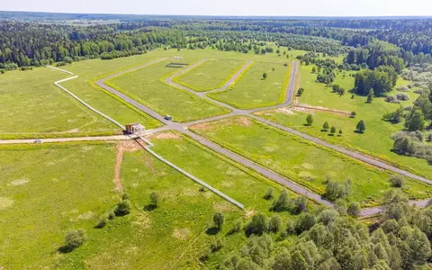 Участок в Калужская область, Боровский муниципальный округ, Ворсино ...