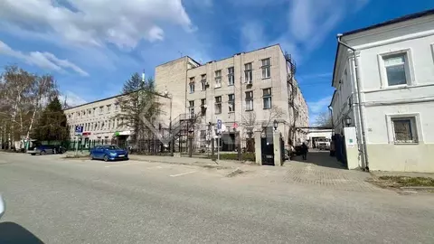 Помещение свободного назначения в Татарстан, Казань ул. Салиха ...