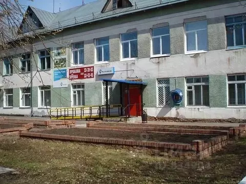 Помещение свободного назначения в Омская область, Нововаршавка рп ул. ...