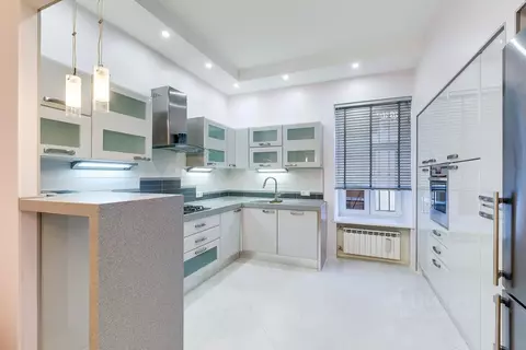 3-к кв. Санкт-Петербург ул. Союза печатников, 18-20 (100.0 м)