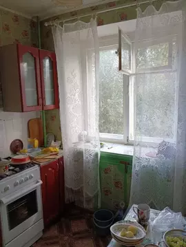 2-к кв. Вологодская область, Череповец ул. Краснодонцев, 50 (43.5 м)