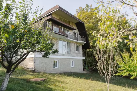 Коттедж в Крым, Симферопольский район, Добровское с/пос, с. ...