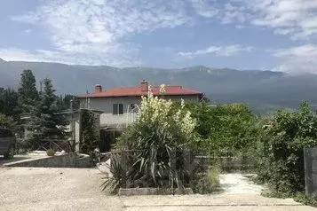 Дом в Крым, Ялта ш. Южнобережное, 49Ж (220 м)