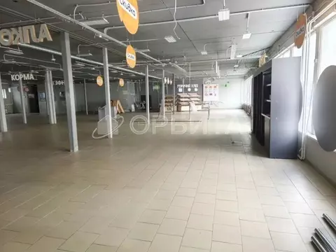 Помещение свободного назначения в Тюменская область, Тобольск 3-й мкр, ...