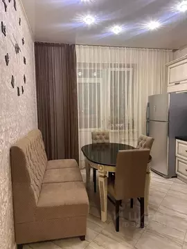 2-к кв. Курская область, Курск просп. Анатолия Дериглазова, 31 (73.8 ...