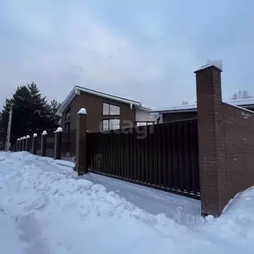 Дом в Новосибирская область, Бердск ул. Пихтовая, 3 (321 м)