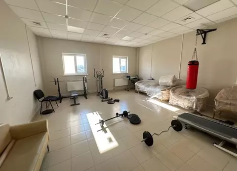 Помещение свободного назначения в Санкт-Петербург просп. Большевиков, ...