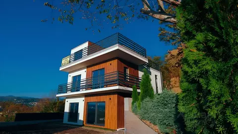 Дом в Краснодарский край, Сочи ул. Яна Фабрициуса (258 м)