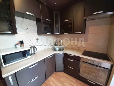 2-к кв. Ханты-Мансийский АО, Когалым Бакинская ул., 15 (49.0 м)