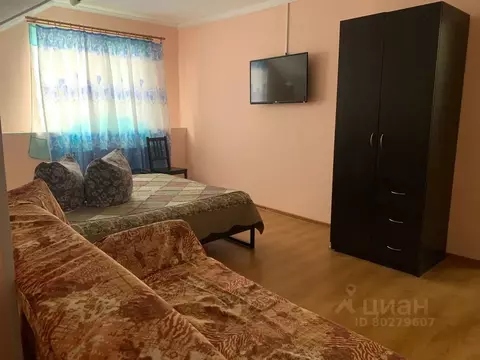 Комната Санкт-Петербург, Санкт-Петербург, Петергоф ул. Первого Мая, 1а