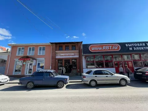 Торговая площадь в Крым, Феодосия ул. Базарная, 6 (52 м)