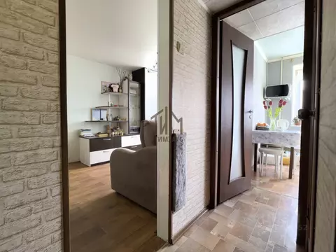 1-к кв. Омская область, Омск Московка-2 мкр, ул. Молодова, 6 (29.5 м)