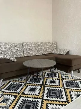 1-к кв. Татарстан, Казань ул. Рауиса Гареева, 100 (40.0 м)