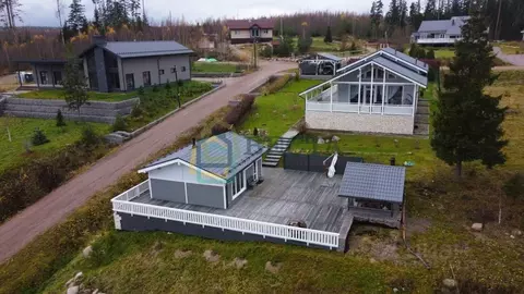 Дом в Ленинградская область, Выборгский район, Полянское с/пос, ...