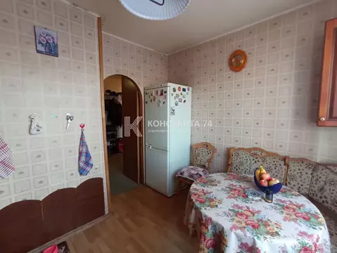 2-к кв. Челябинская область, Челябинск ул. Молодогвардейцев, 65а (50.0 ...