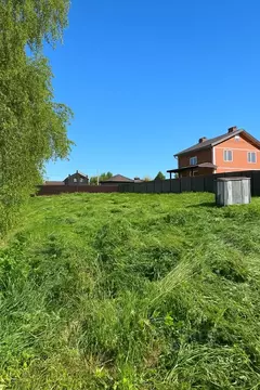 Участок в Калужская область, Совхоз Боровский с/пос, д. Комлево  (8.0 ...