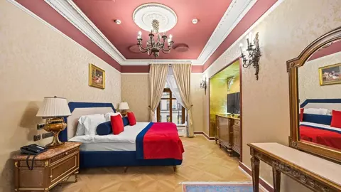 4-к кв. Санкт-Петербург Большая Морская ул., 14 (148.7 м)