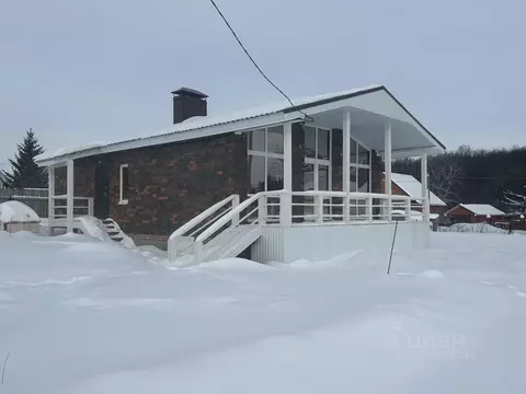 Дом в Башкортостан, Уфимский район, Жуковский сельсовет, д. Сергеевка ...