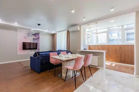 1-к кв. Татарстан, Казань Комсомольская ул., 1 (47.0 м)