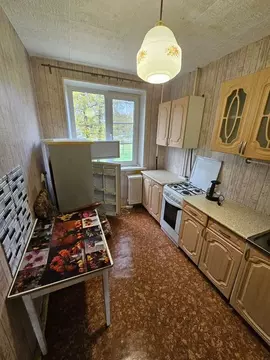 2-к кв. Ленинградская область, Тихвин 5-й мкр, 6 (42.0 м)