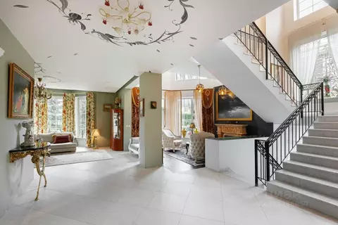 Дом в Санкт-Петербург, Санкт-Петербург, Петергоф ул. Нахимова, 11 (350 ...