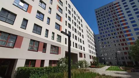 1-к кв. Свердловская область, Екатеринбург ул. Пехотинцев, 2Г (43.9 м)