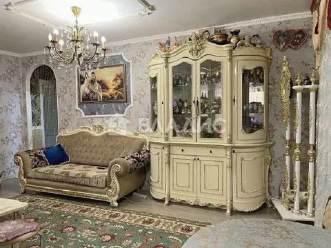 Продается 2-комнатная квартира