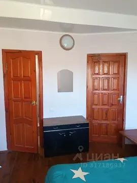 Комната Крым, Ленинский район, Белинское с/пос, с. Новоотрадное ул. ...