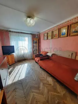 Продается 4-комнатная квартира