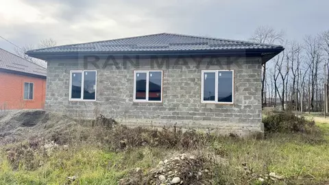 Дом в Адыгея, Майкоп городской округ, пос. Западный ул. Исаева, 83 ...