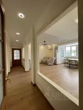 2-к кв. Крым, Феодосия ш. Симферопольское, 42 (94.0 м)