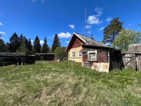 Дом в Псковская область, Псковский район, Ядровская волость, д. ...