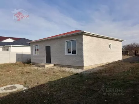 Дом в Крым, Сакский район, с. Молочное ул. Южная, 2 (80 м)