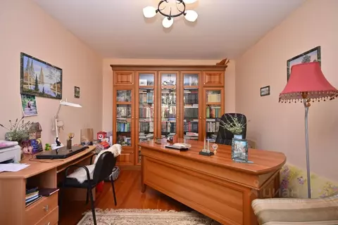 Дом в Красноярский край, Красноярск Кразовский мкр, ул. Воскресенская, ...