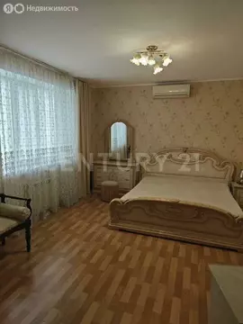 2-комнатная квартира: Евпатория, проспект Ленина, 25Б (62.3 м)