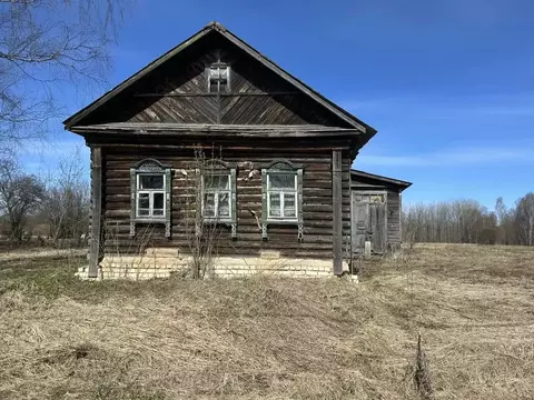 Дом в Ярославская область, Некрасовский муниципальный округ, д. ...
